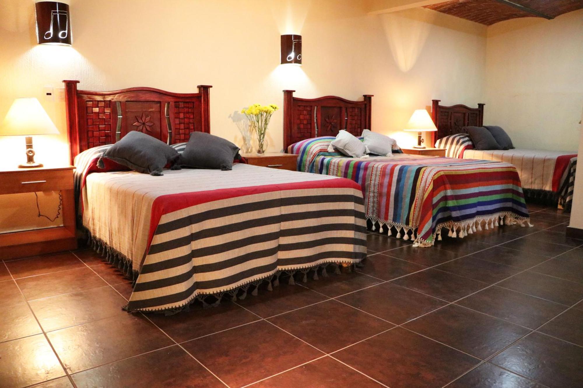Hotel Castillo Santa Cecilia Tapalpa Eksteriør billede